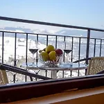 Hotel Lucky 2*