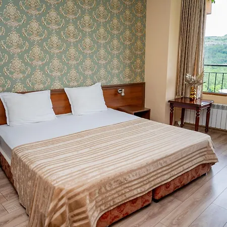 Lucky Szálloda Veliko Tarnovo