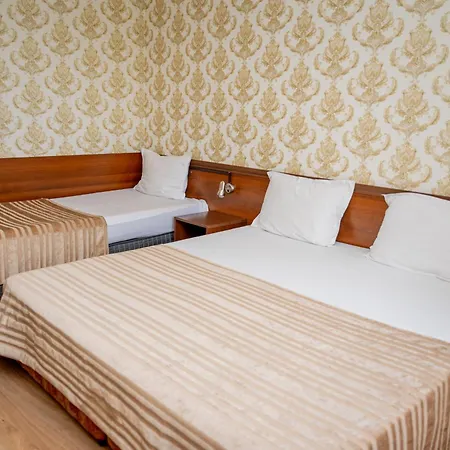Szálloda Lucky Veliko Tarnovo