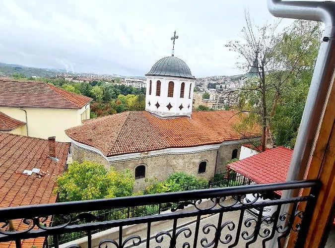 Lucky 2* Veliko Tarnovo